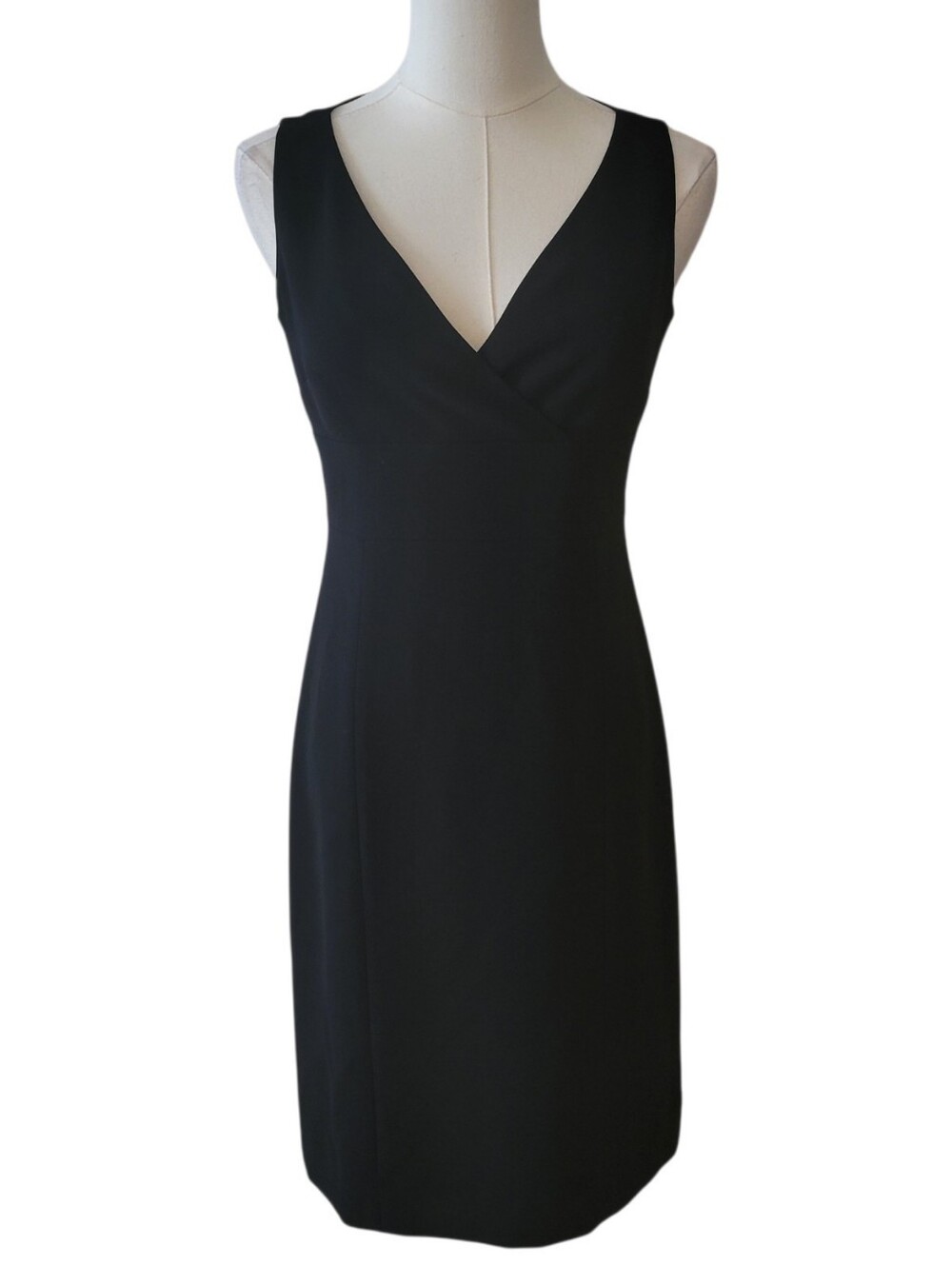 Ann Taylor Black Sleeveless Sheath Dress Size 0 Petite